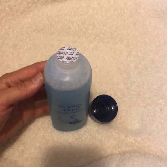 SeneGence Makeup Senegence Brush Cleaner Poshmark